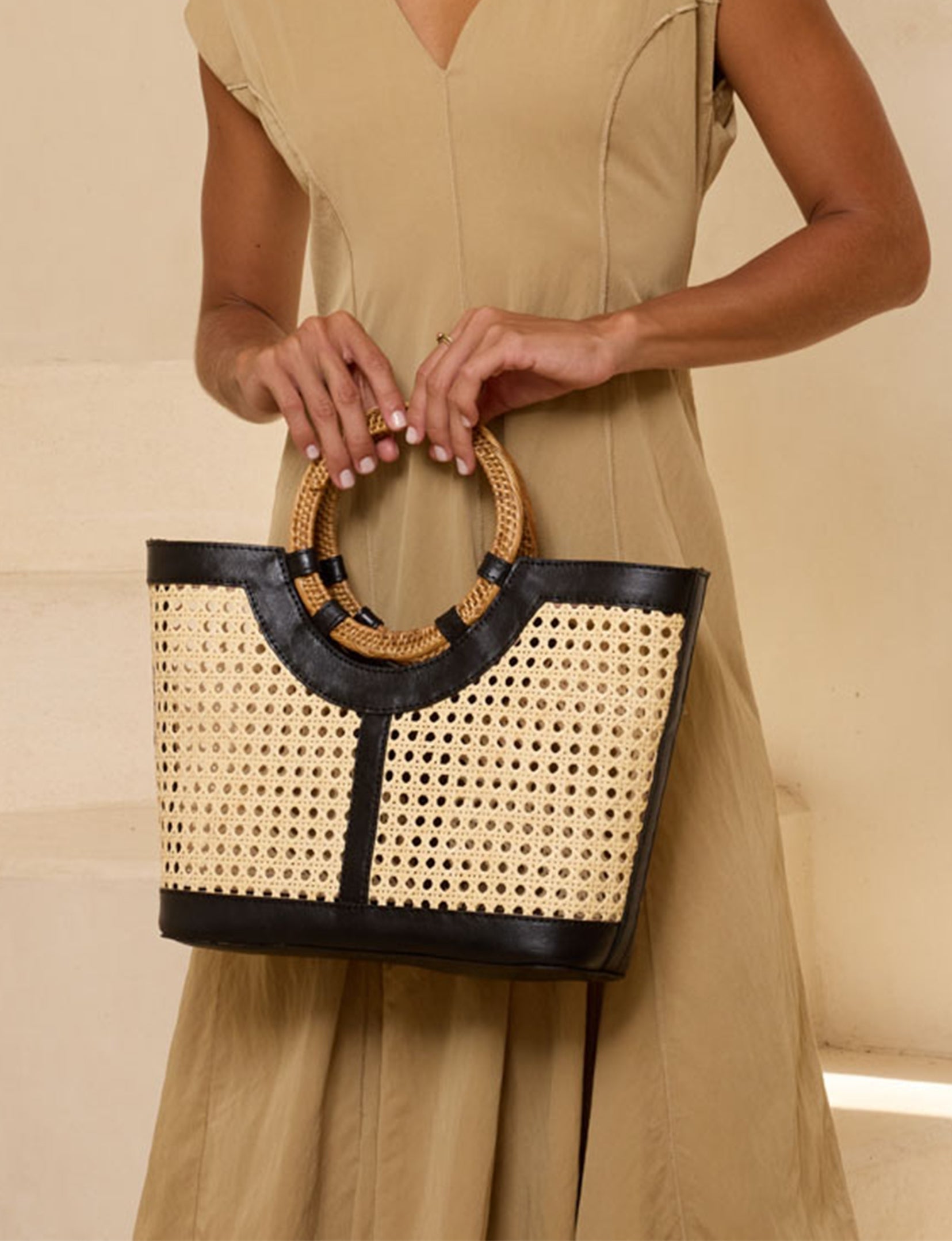 Mayyan Square Tote, Black Leather